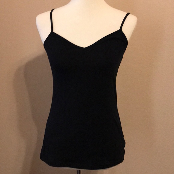 Old Navy Black spaghetti strap tank - Picture 1 of 2